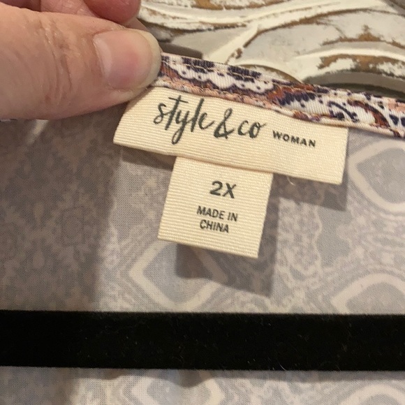 Women’s plus size peek a boo top 2x NEW boho vibe with tassels - Picture 4 of 7